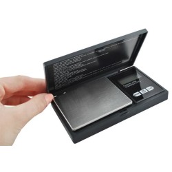 WAGA KIESZONKOWA 200 X 0,01G Z KLAPKĄ - PRECYZJA