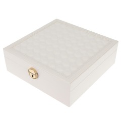 KUFEREK NA BIŻUTERIĘ BIAŁY BEAUTYLUSH - ELEGANCKI ORGANIZER
