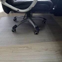 MATA OCHRONNA POD KRZESŁO 100X140CM RUHHY MLECZNA - PRAKTYCZNA OCHRONA PODŁOGI