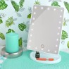 LUSTERKO LED - ELEGANCKIE OŚWIETLENIE DO MAKIJAŻU
