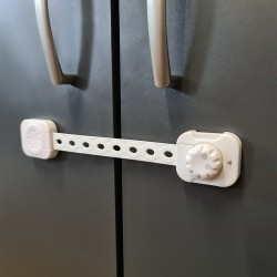 ZABEZPIECZENIE BLOKADA DO SZAFEK - BEZPIECZEŃSTWO DLA DZIECI