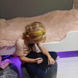 TABLET DO RYSOWANIA 12" CZARNY 22456 - NAJWYŻSZA WYGODA PRACY I ZABAWY