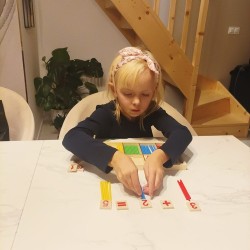 PATYCZKI DREWNIANE DO NAUKI LICZENIA - EDUKACYJNA ZABAWA DLA DZIECI