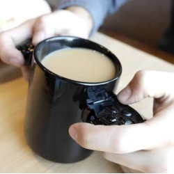 KUBEK GRACZA 380ML - IDEALNY DODATEK DLA MIŁOŚNIKÓW GIER