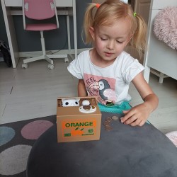 SKARBONKA NA BATERIE KOTEK - UROCZA I PRAKTYCZNA OZDOBNA