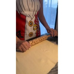 FARTUCH ŚWIĄTECZNY MIKOŁAJ - STYLOWY DODATEK NA ŚWIĘTA