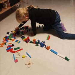 DOMINO DREWNIANE 360 EL. - KREATYWNA I ZABAWNA ZABAWKA