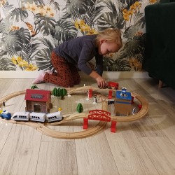 KOLEJKA DREWNIANA TOR - KREATYWNA I ROZWIJAJĄCA ZABAWA