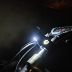 LAMPKA ROWEROWA LED USB + TYLNE ŚWIATŁO 23679 - KOMPLETNY ZESTAW OŚWIETLENIA
