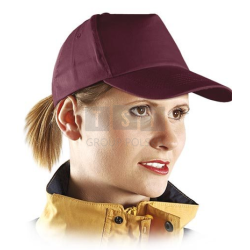 Czapka z daszkiem